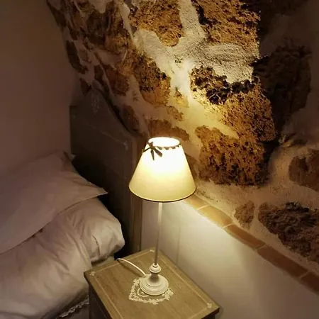 La Bastide Du Capelier - Gite Pour 4 Personnes Avec Baignoire Balneotherapie Salernes Exterior foto