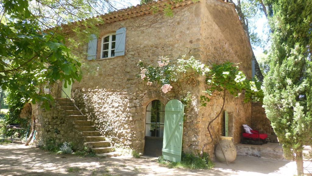La Bastide Du Capelier - Pour 4 Personnes Avec Baignoire Balneotherapie Salernes