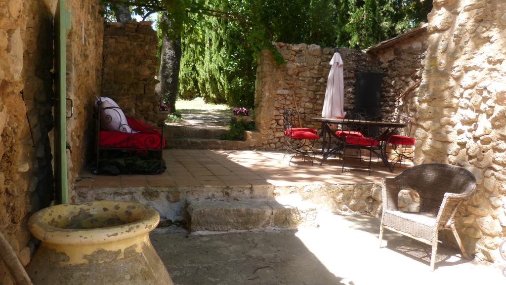 Apartment La Bastide Du Capelier - Pour 4 Personnes Avec Baignoire Balneotherapie *
